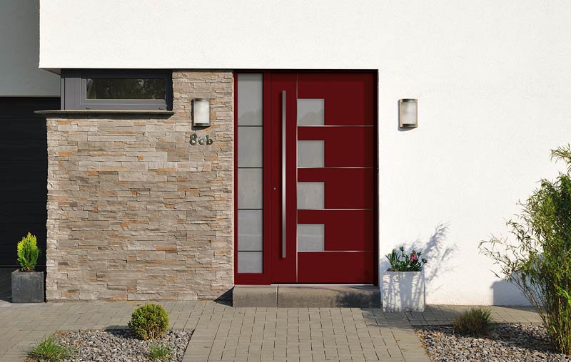 Voorbeeld van een ingebouwd0eurpaneel met zandstraaldesign glas Ingebouwde moderne deur met gezandstraald glas